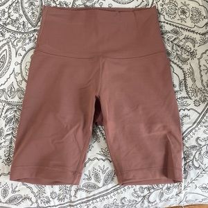 Mauve LuLu Lemon biker shorts size 4. 8 inch.